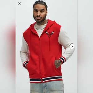 NBA ULTRA GAME BULLS ABOVE THE RIM ZIP UP HOODIE SIZE MEDIUM